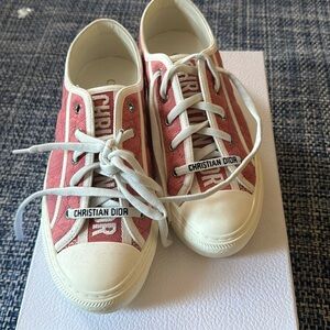 Never worn pink Dior sneakers